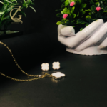 Clover White locket set - Image 5