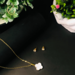 Clover White locket set - Image 9