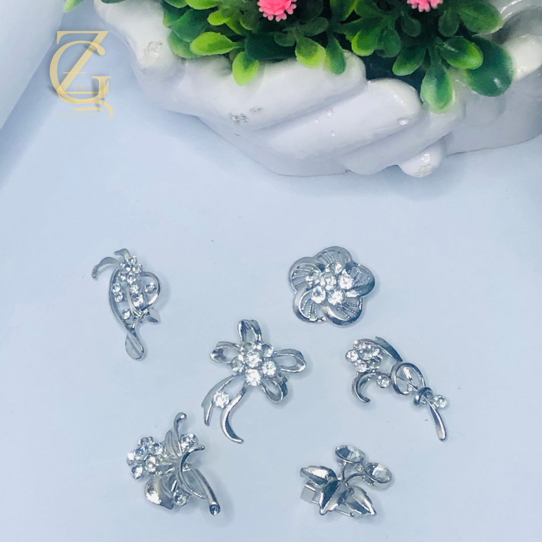 251 crystal safety pin brooch - Image 1