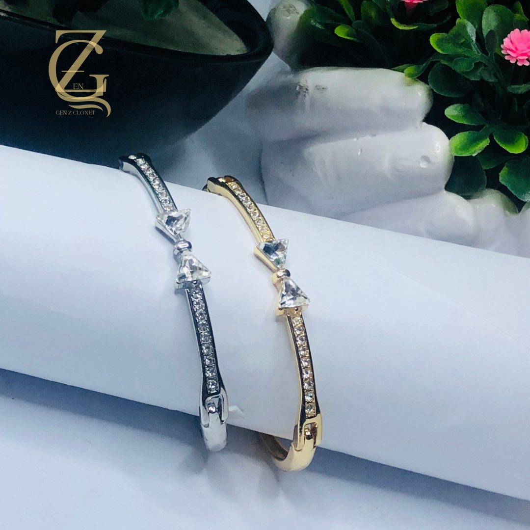 371 Bow Crystal bracelet - Image 1