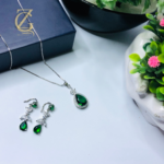 Emerald Teardrop Jewelry Set - Image 18