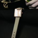 Fashion quartz analog wristwatch - Image 5