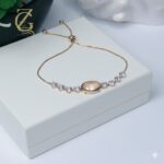 Gen Z Cloxet Aura Glow Adjustable Crystal Bracelet