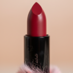 Smooth-velvet-matte-finish-lipstick-on-lips-non-drying-formula