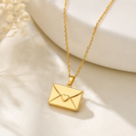 Affordable love locket for gift